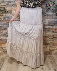 4-Tiered Maxi - Stone