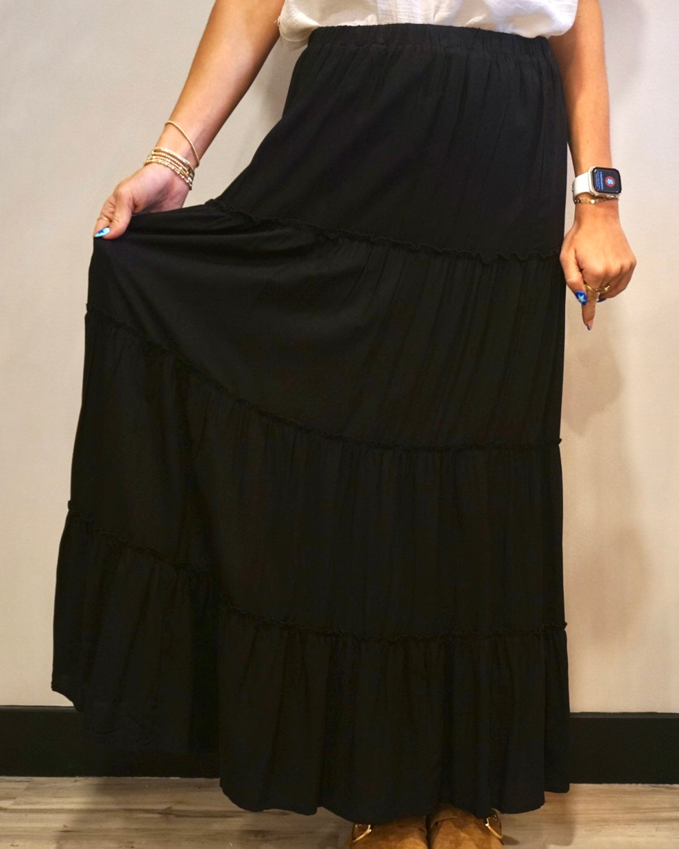 4-Tiered Maxi - Black