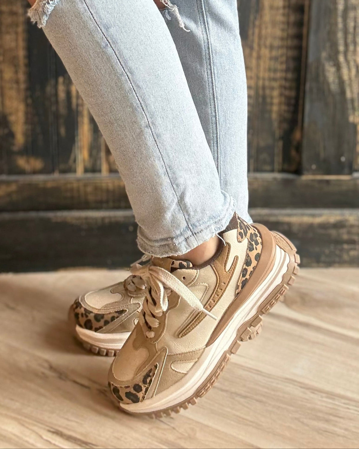 Blowfish Leo - Golden Tan Leopard