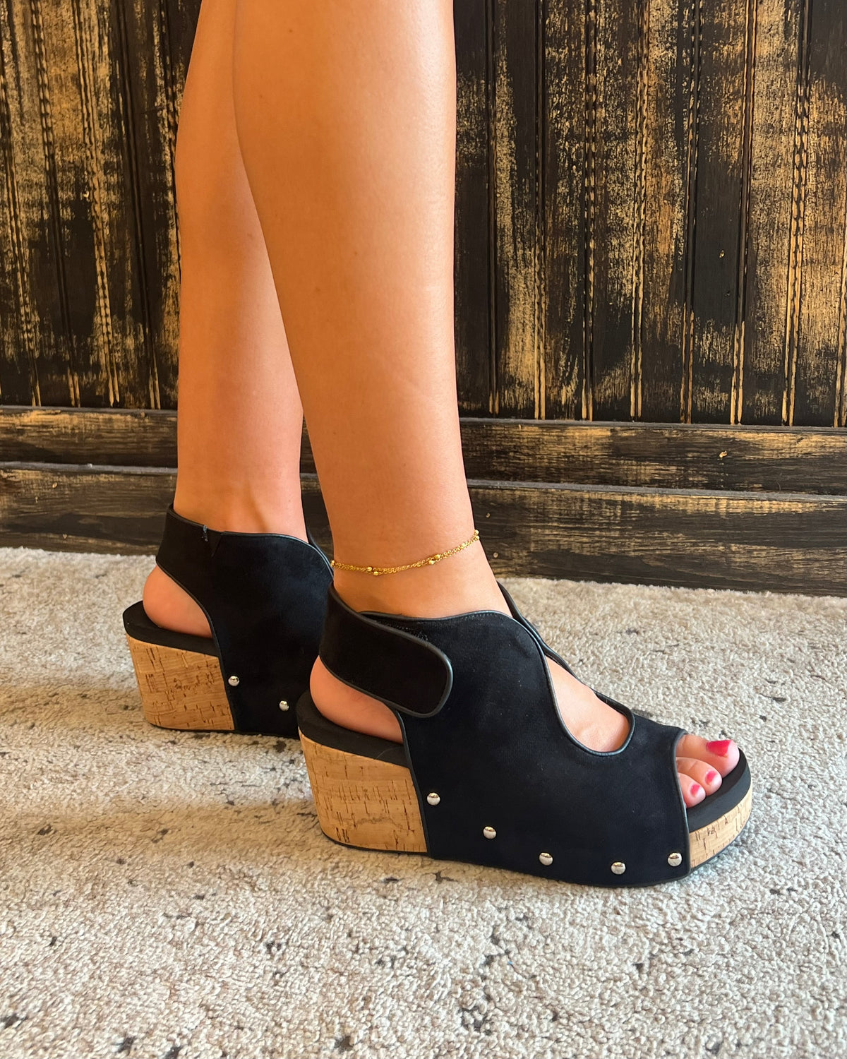 Corky's Frisky - Black