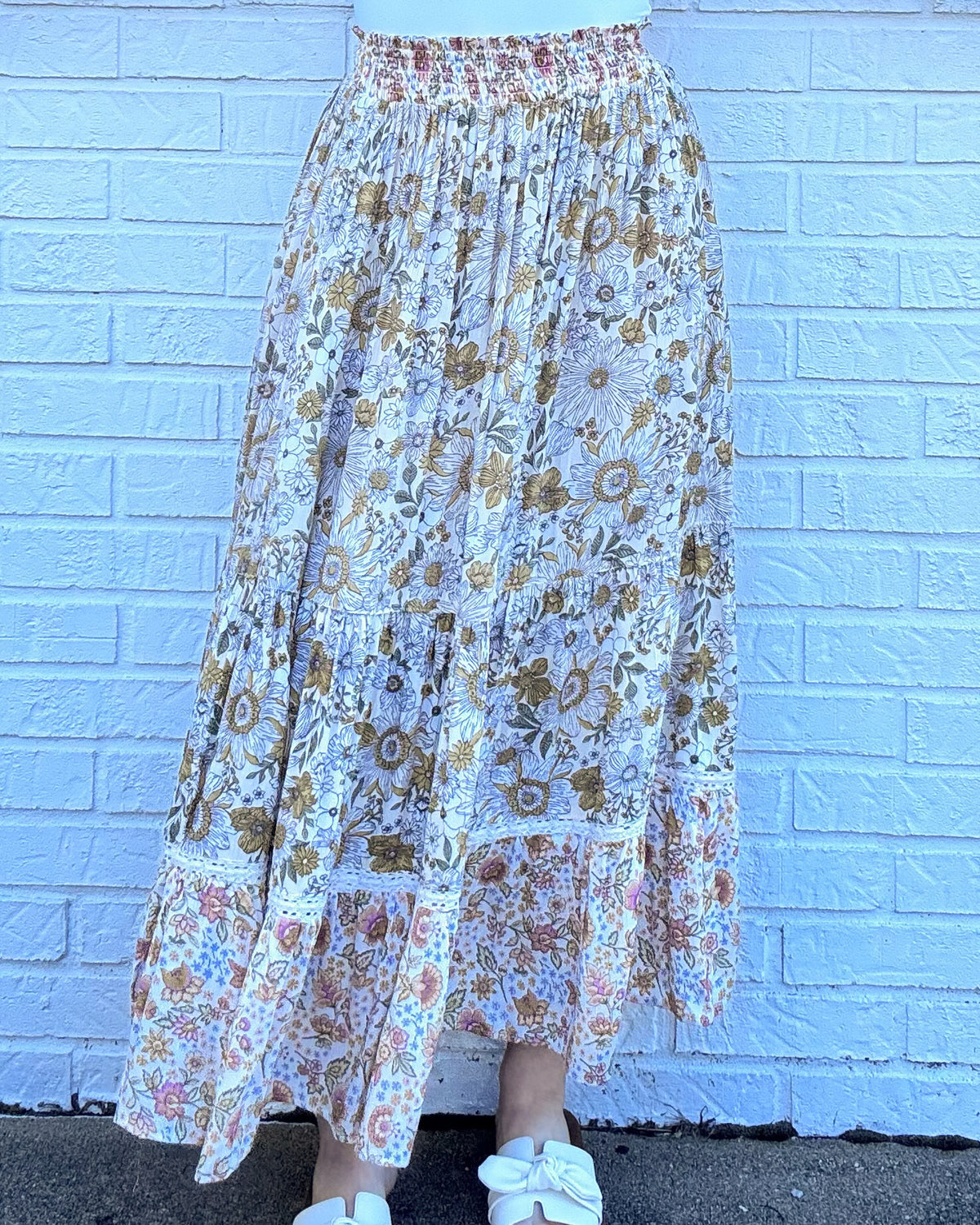 Lace Trim Smocked Waist Floral Skirt-Lemon