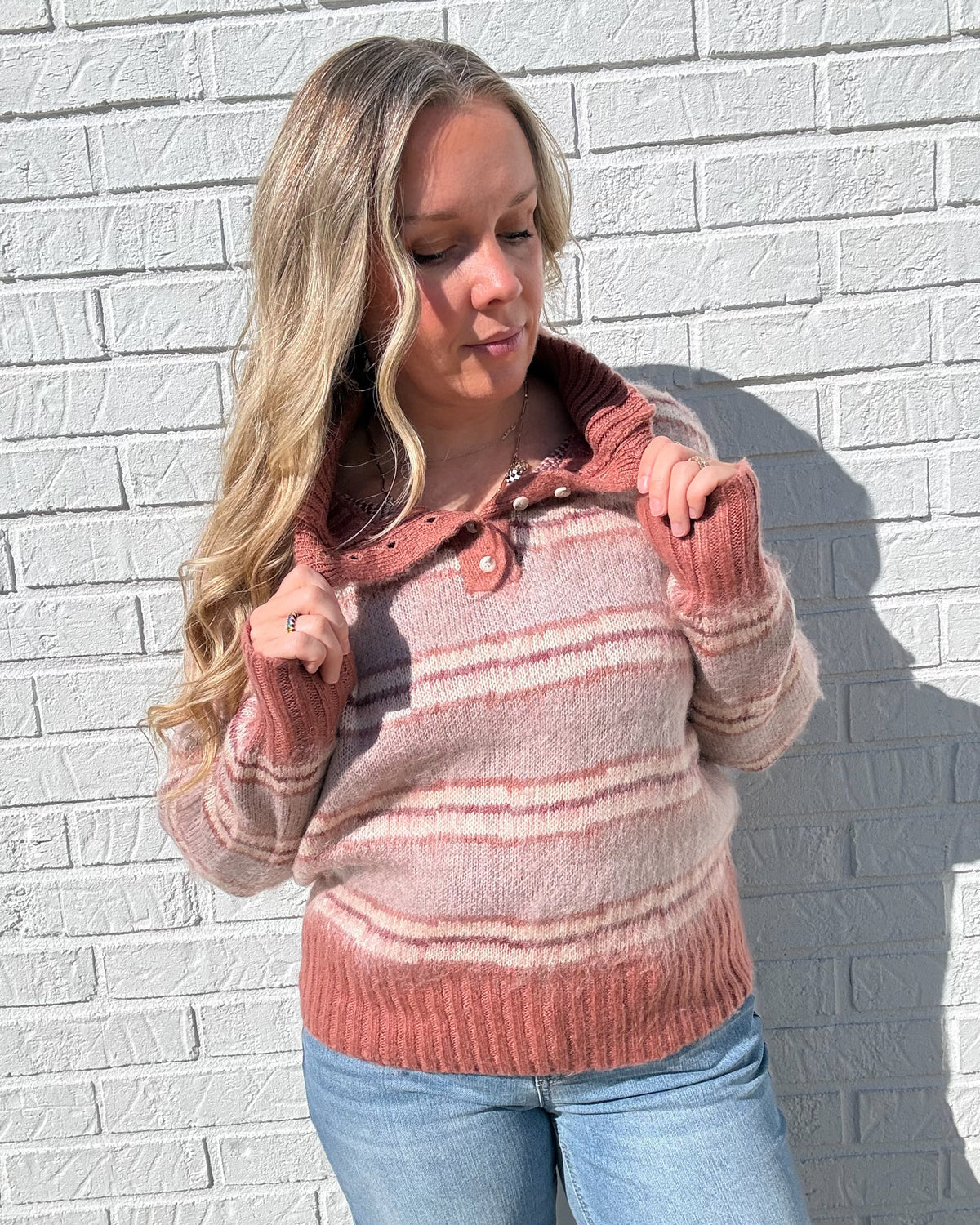 Terracotta Wavy Stripe Botton Collar Brushed Sweater