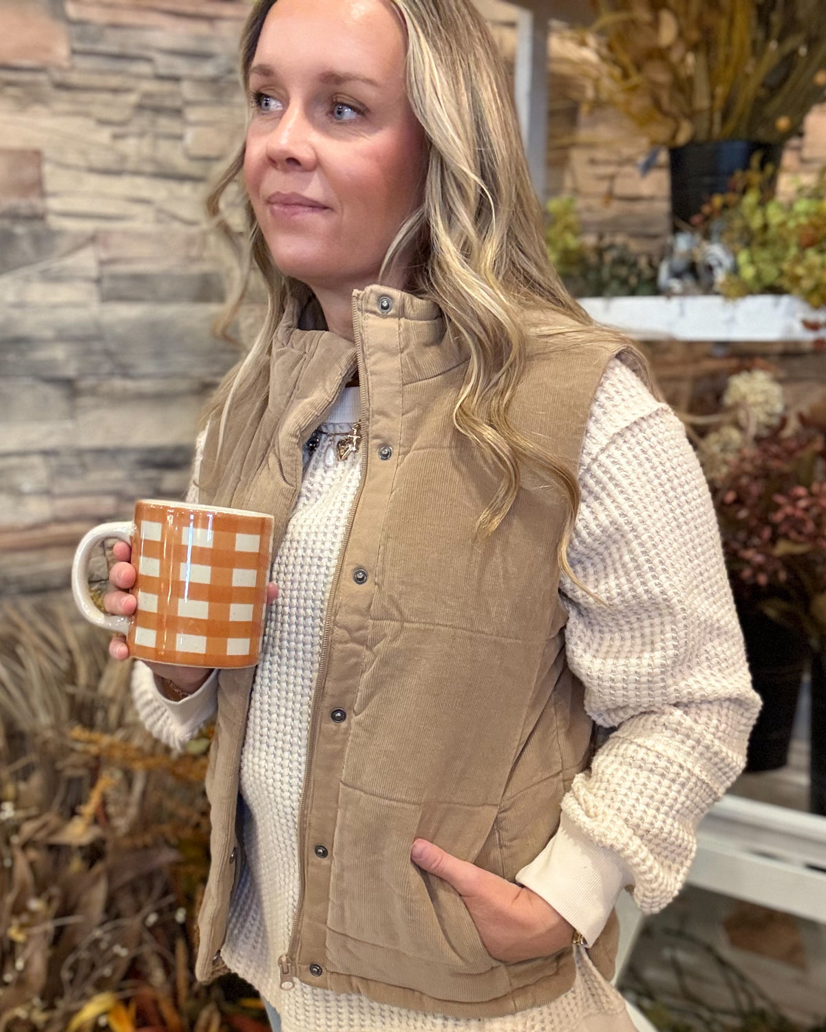Corduroy Puffer Vest-Taupe