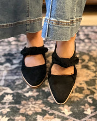 Corky's Oh Bow She Didn't-Black