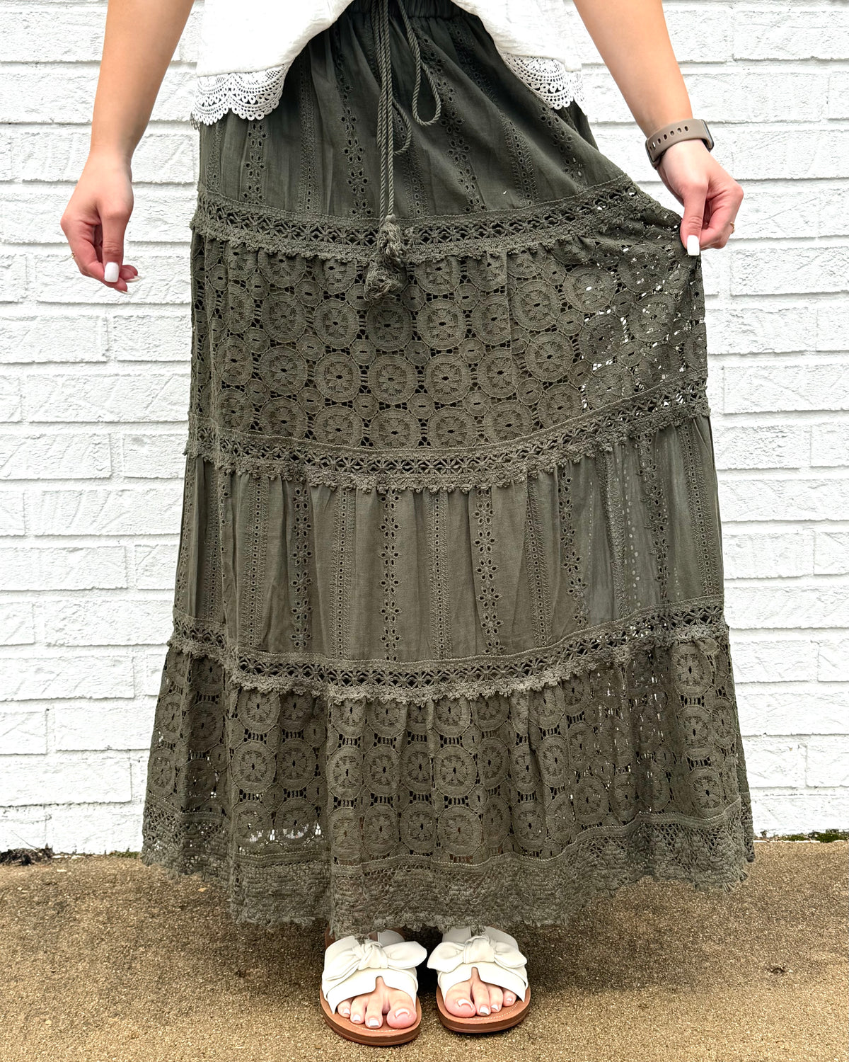 Elastic Waist Maxi Skirt w/ Lace Trim Olive