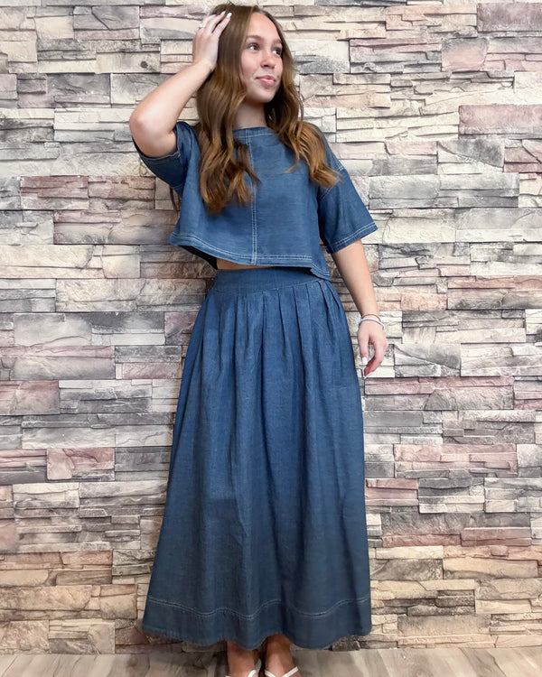 Round Neck Short Sleeve Cropped Denim Top
