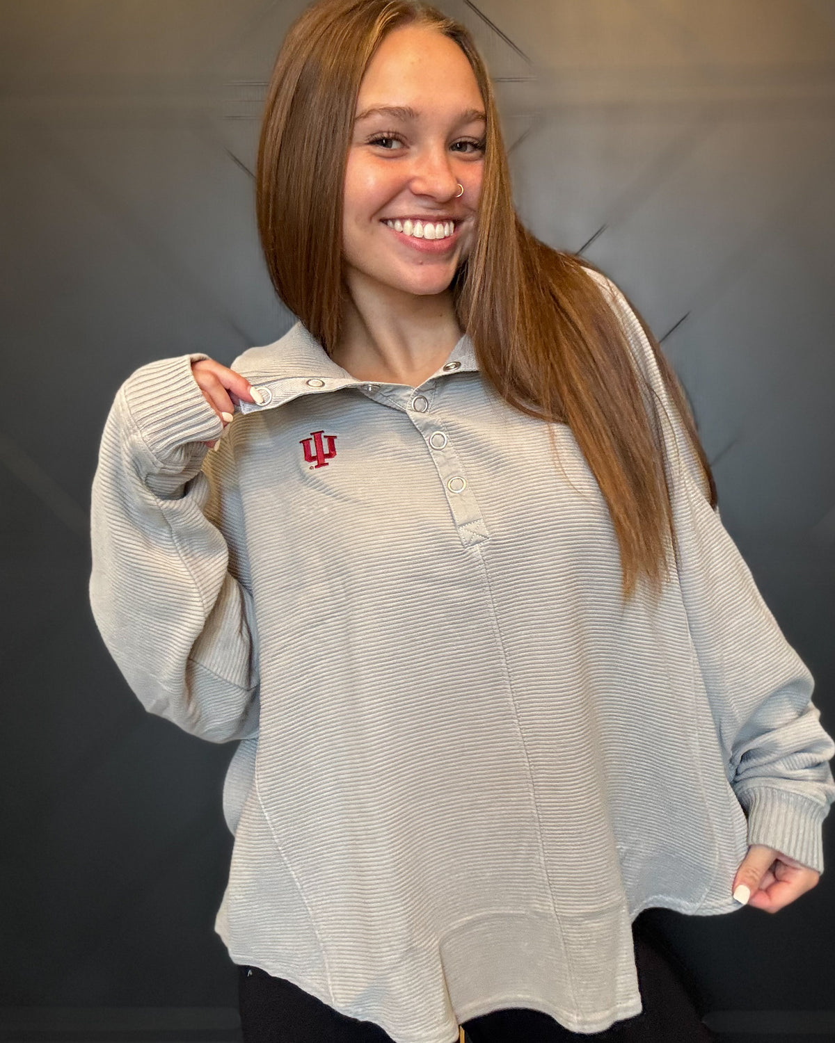 Snap Front Washed Pullover-Grey