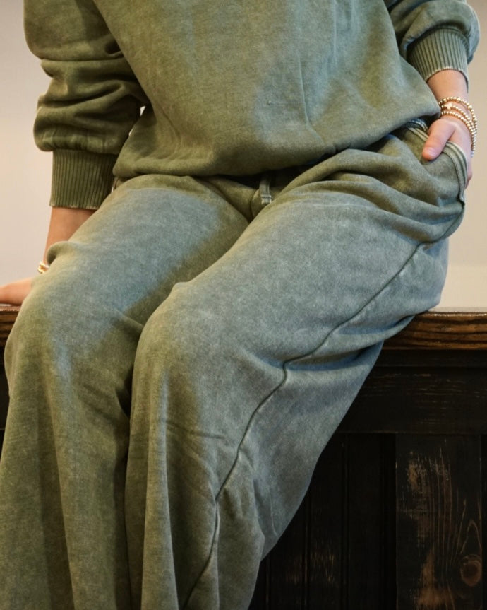 Acid Wash Sweatpants - Light Olive
