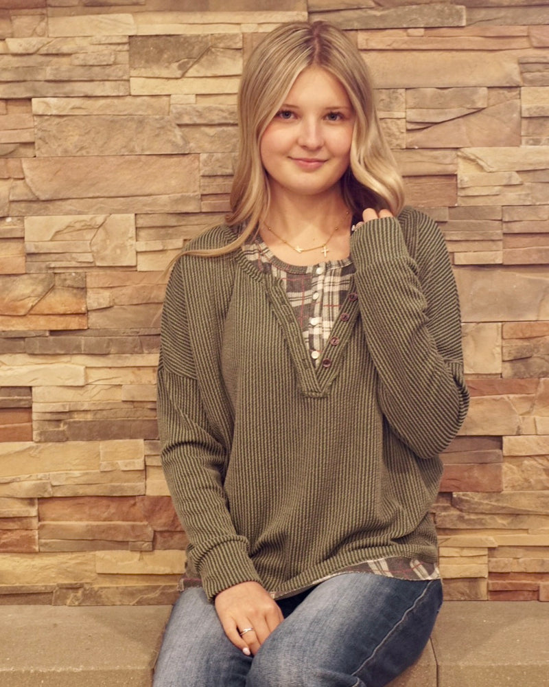 Plus Rib Top w/ Plaid Trim - Olive