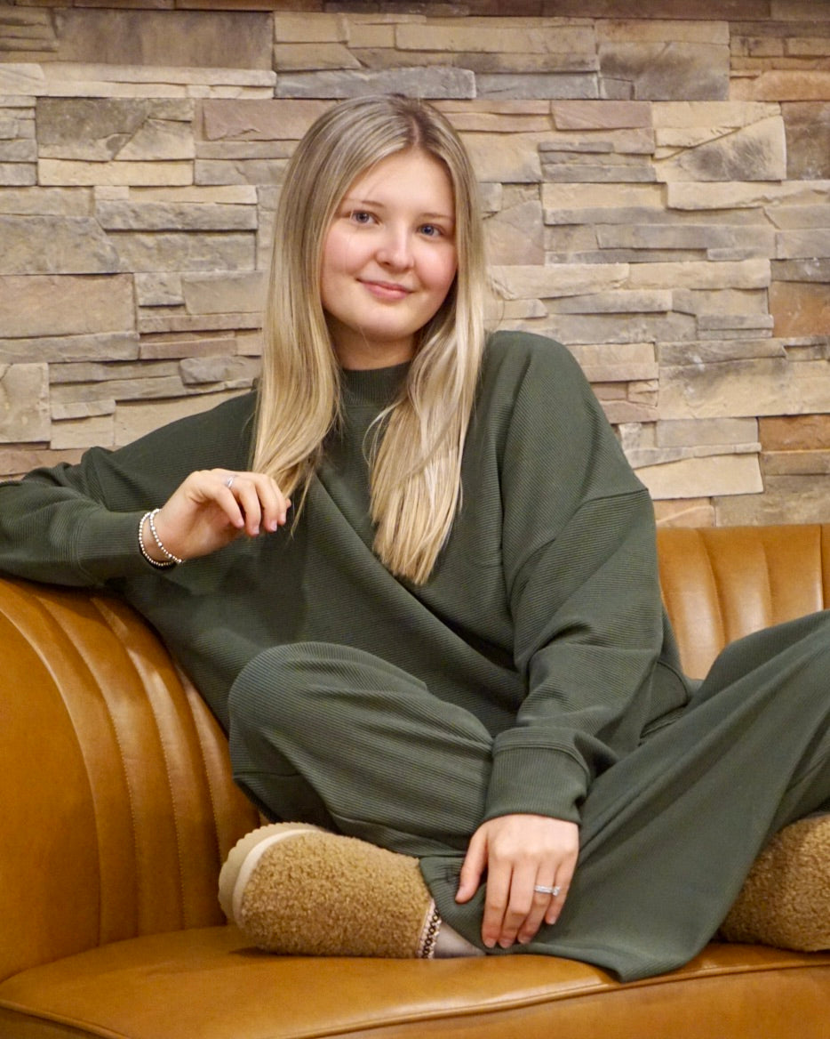 Ribbed Pullover & Pants Set - Dark Olive