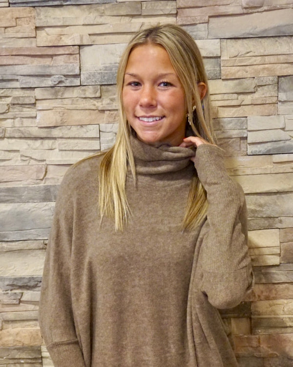 Melange Hacci Turtleneck Sweater - Mocha