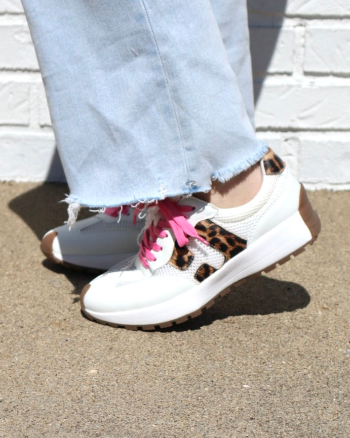 Corky's No Prob - White w/ Leopard