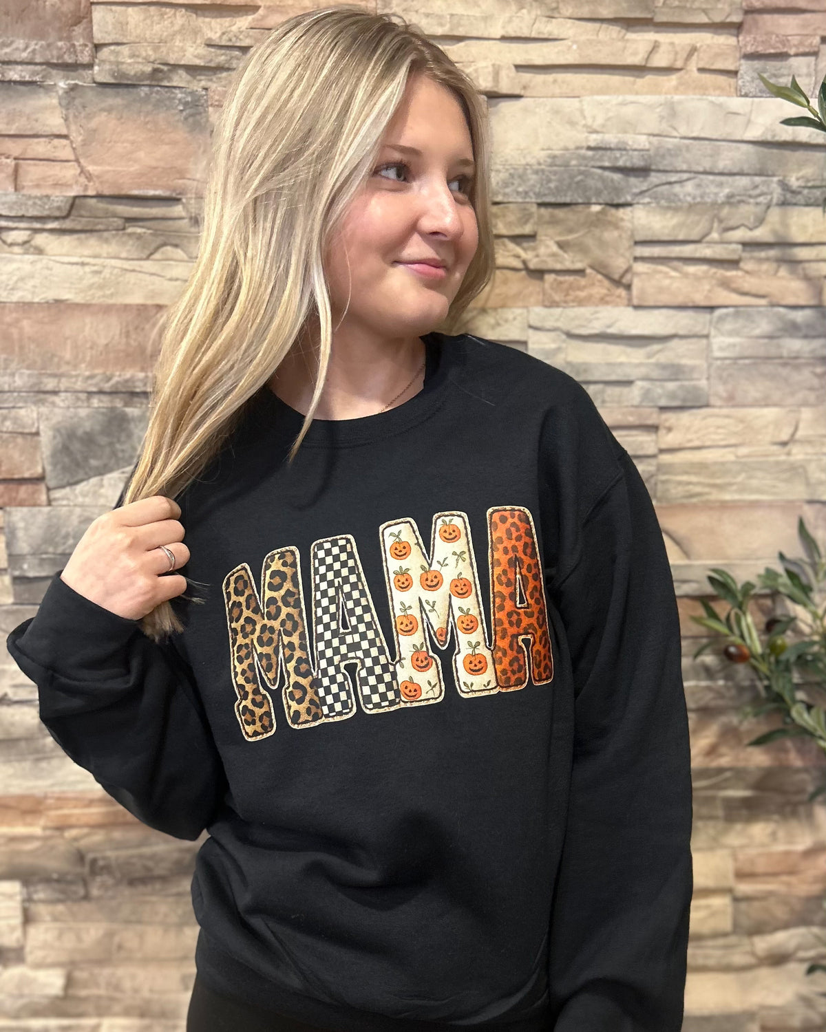 Mama Crewneck