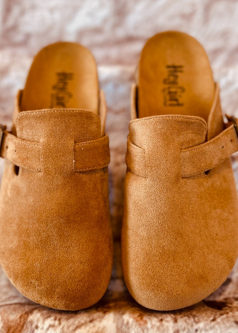 Corky’s One For The Books - Camel Suede