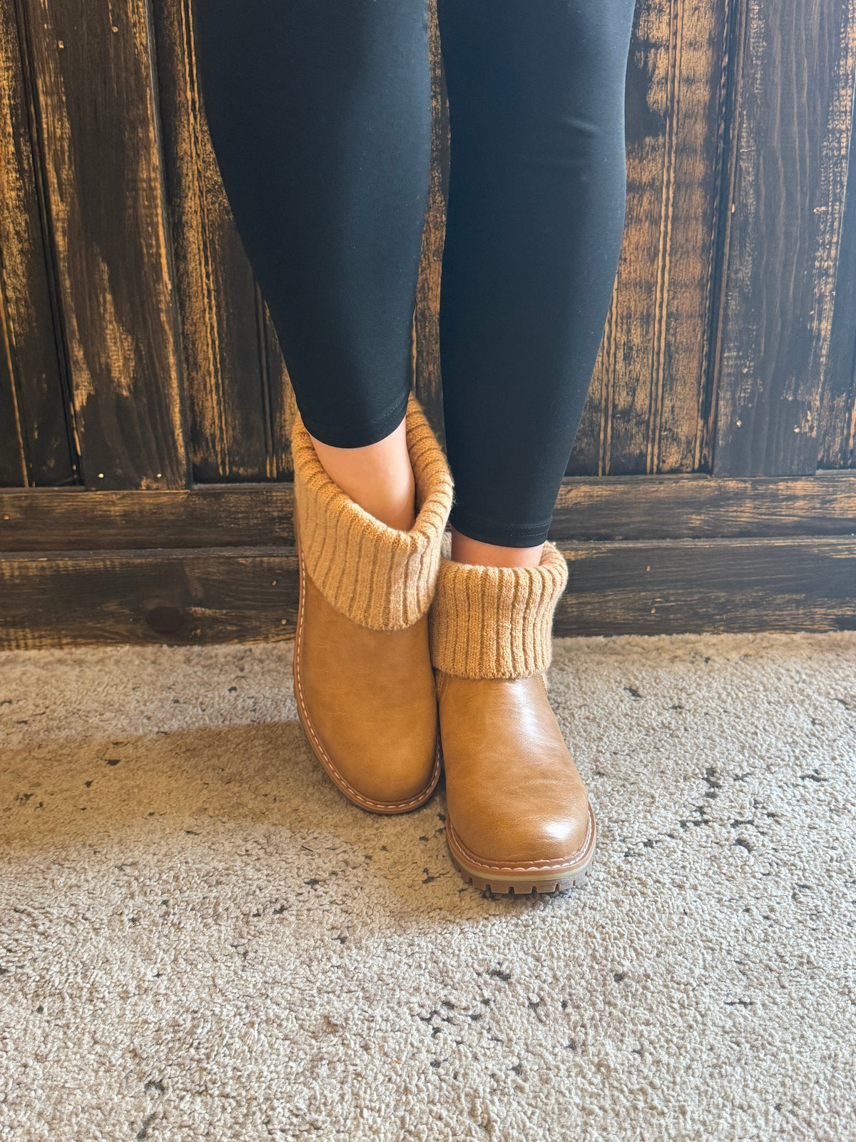 Corky's Quiver - Caramel