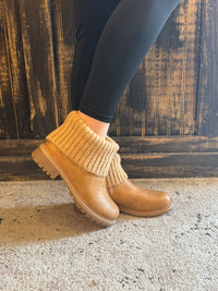 Corky's Quiver - Caramel