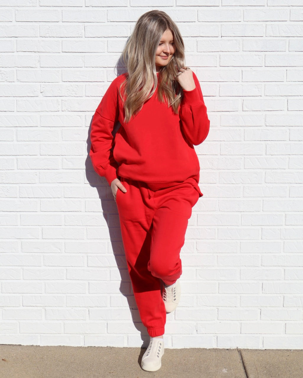 Fleece Joggers w/ Pockets - Ruby