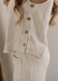 Sleeveless Side Button Linen Top