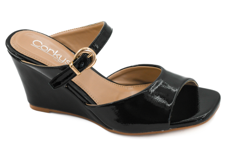 Corky's XOXO-Black Patent