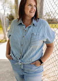 Plus Stripe Chambray Short Sleeve Top