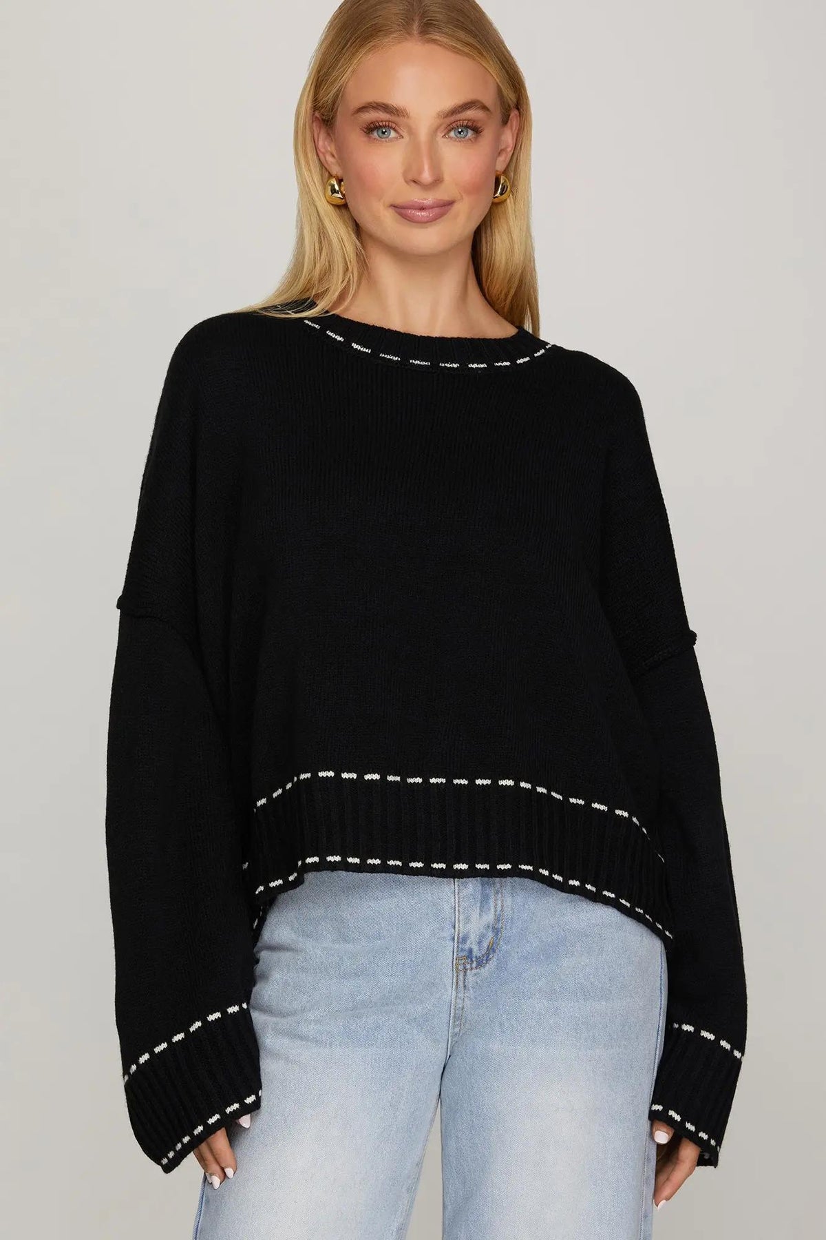 Sweater w/ Contrast Stitch - Black