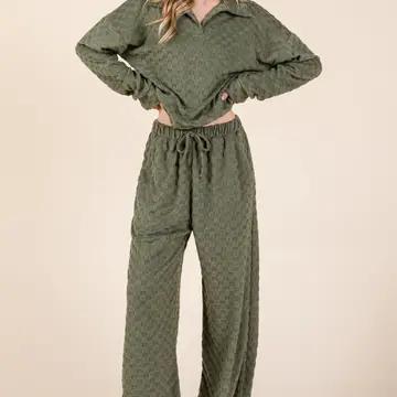 Fuzzy Checkered 1/4 Zip - Olive
