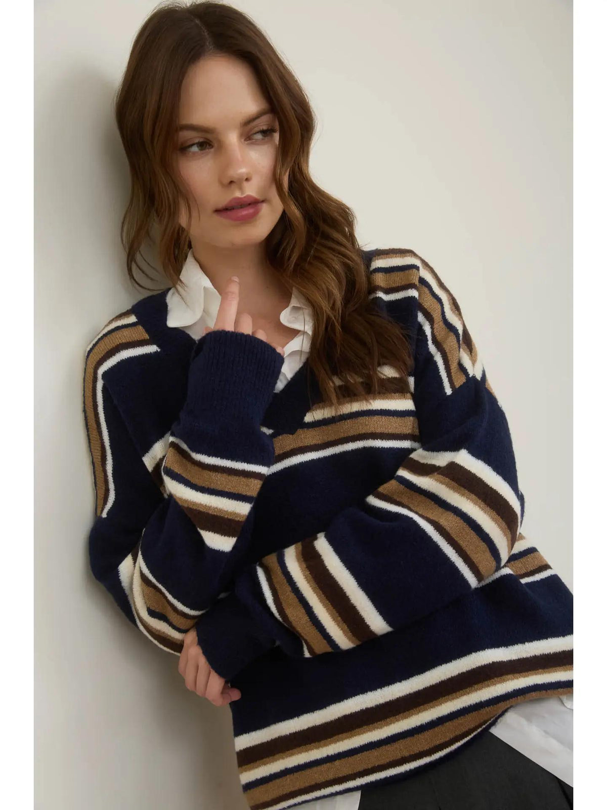 Multicolor Stripe V-Neck Sweater - Navy