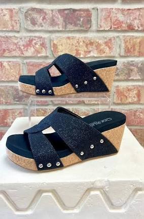 Bonny- Black Shimmer